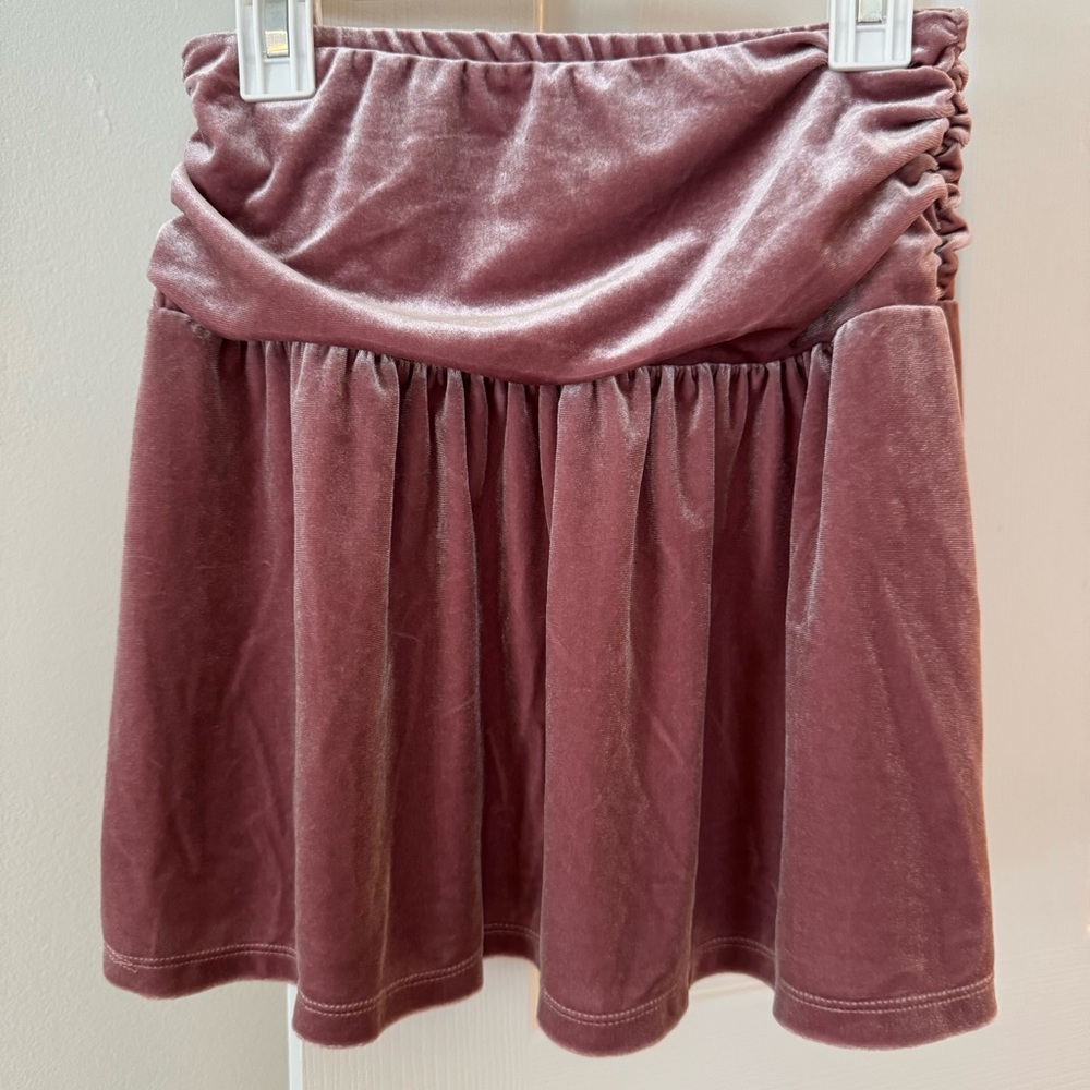 Zara Velvet Mini Skirt in Dusty Rose